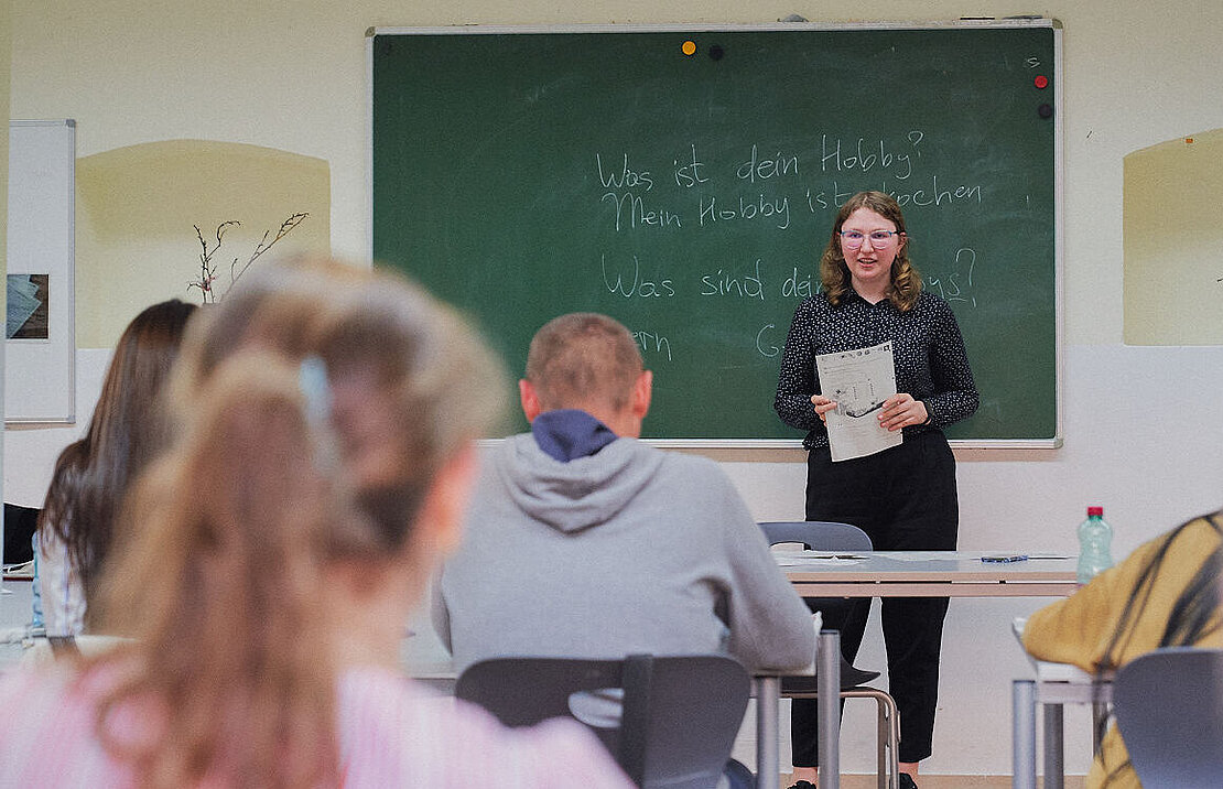 Deutsch unterrichten in einem Kursinstitut (© Eugénie Sophie)
